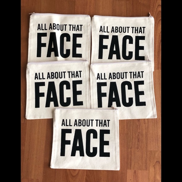 color bear Handbags - Lot of 5- All about that face cosmetic bag canvas color bear Handbags - Lot of 5- All about that face cosmetic bag canvas